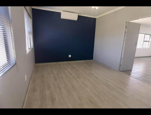 BUSINESS PROPERTY TO RENT IN HAZELDEAN